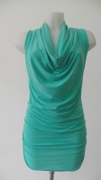 VESTIDO LICRA CUELLO CAIDO AGUJERO ESPALDA